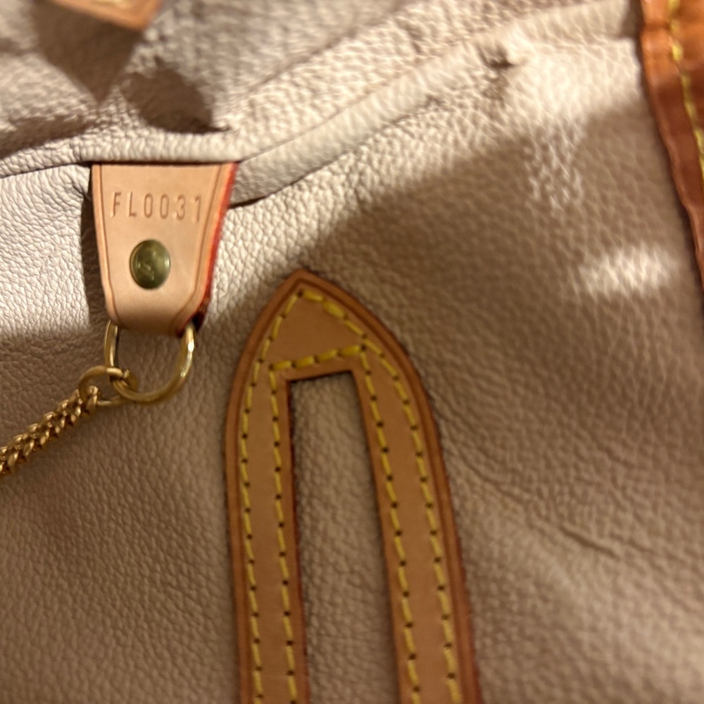 Louis Vuitton Monogram Bucket Bag - Picture 7 of 10